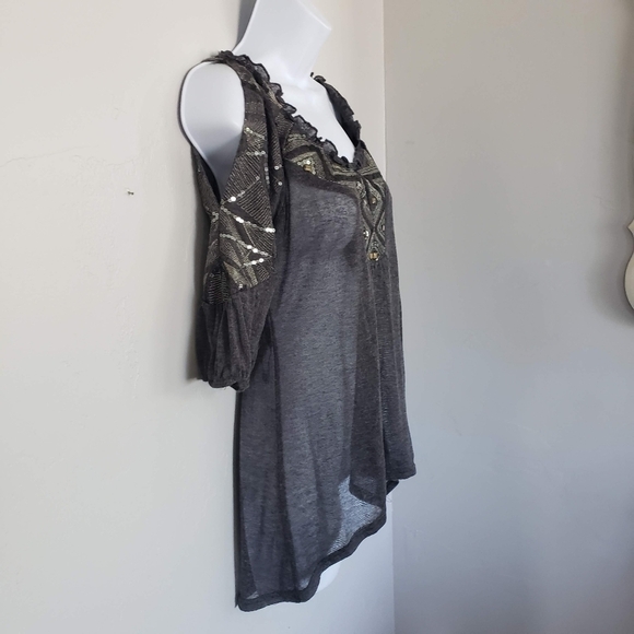 Bohme Small Charcoal Grey Cold Shoulder Blouse V-neck Sequin Embellishments Top - Picture 8 of 10
